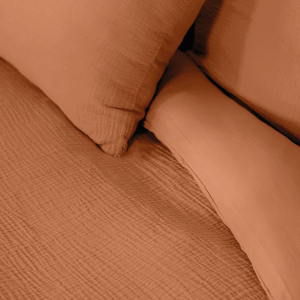 BtC_COLLECTIONS_Uni_gaze-de-coton Zoom sur l'association des matières microfibre et sherpa